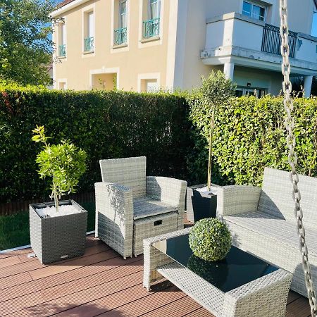 Chambres D'Hotes A Themes A 2,4Km Du Parc Magny-le-Hongre Εξωτερικό φωτογραφία
