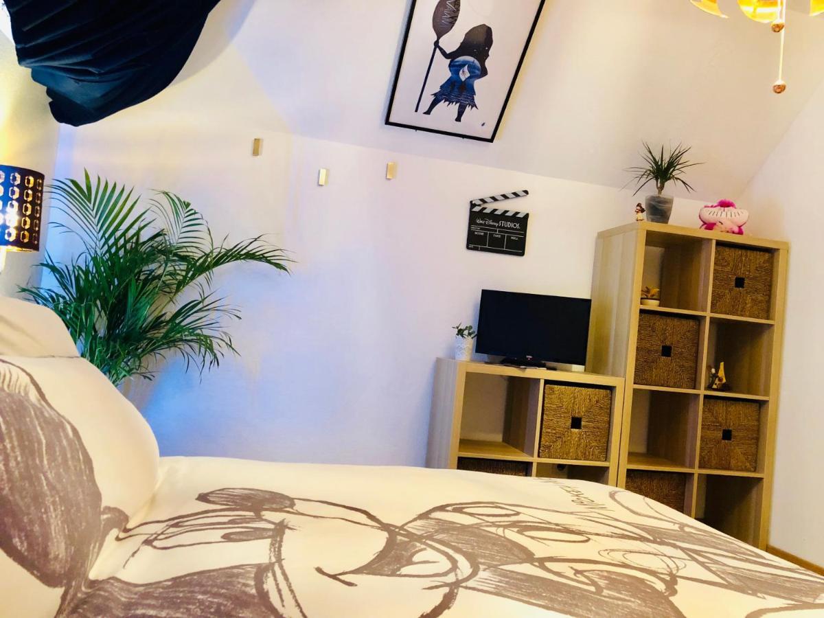 Chambres D'Hotes A Themes A 2,4Km Du Parc Magny-le-Hongre Εξωτερικό φωτογραφία