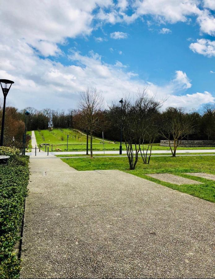 Chambres D'Hotes A Themes A 2,4Km Du Parc Magny-le-Hongre Εξωτερικό φωτογραφία